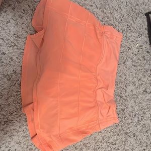 lululemon pace rival MR skirt size 4 color golden apricot. no tag on the skirt